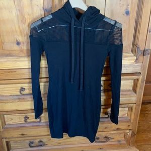 Garage size P/S Dress. Great condition